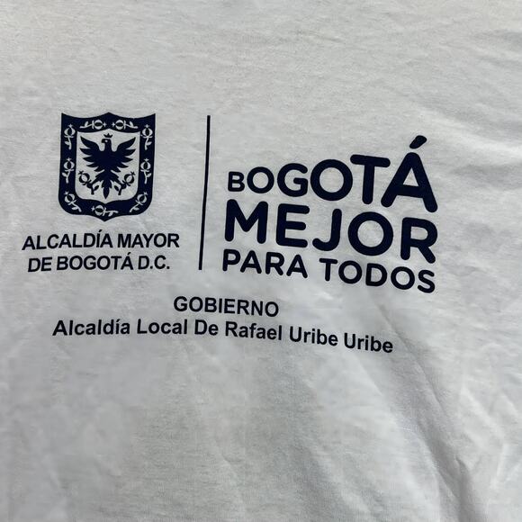 Unisex T-Shirt Top Adopta un jardin Adopta una vida\Adopt a Garden, Adopt a Life - Picture 7 of 12